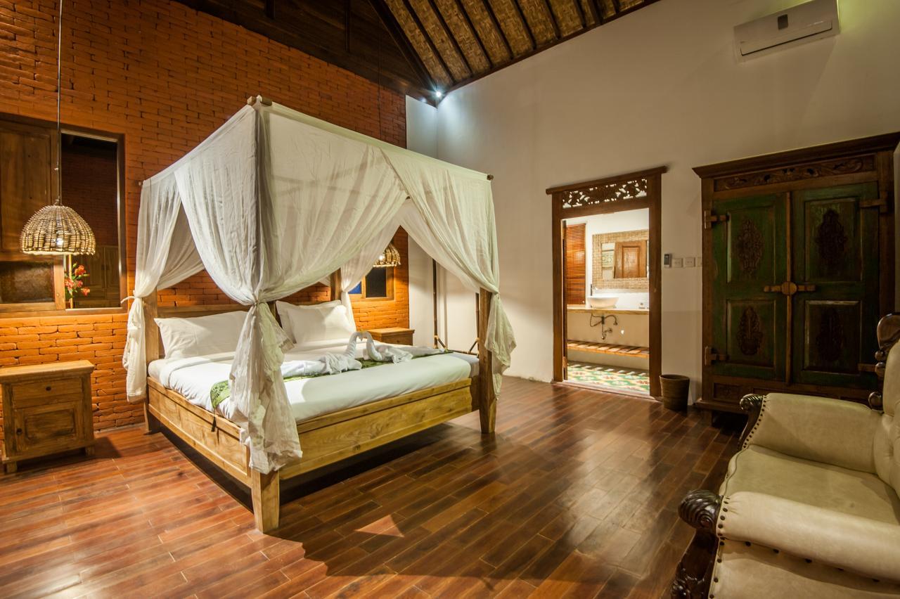 Tirta Padi Villa