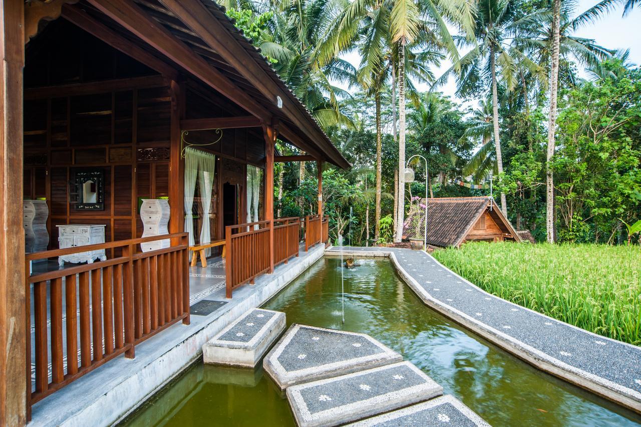 Tirta Padi Villa