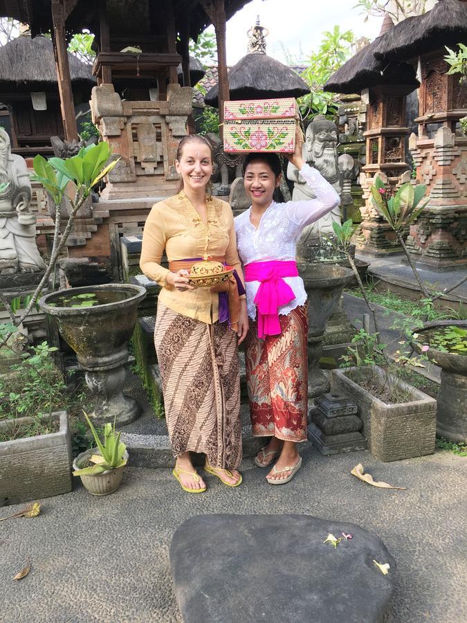 Bulan Bali