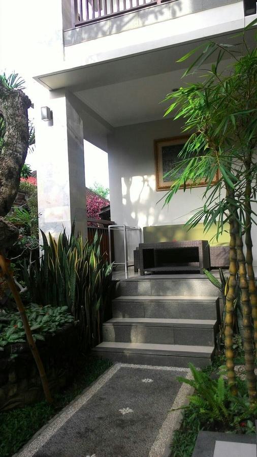Threewin Homestay *