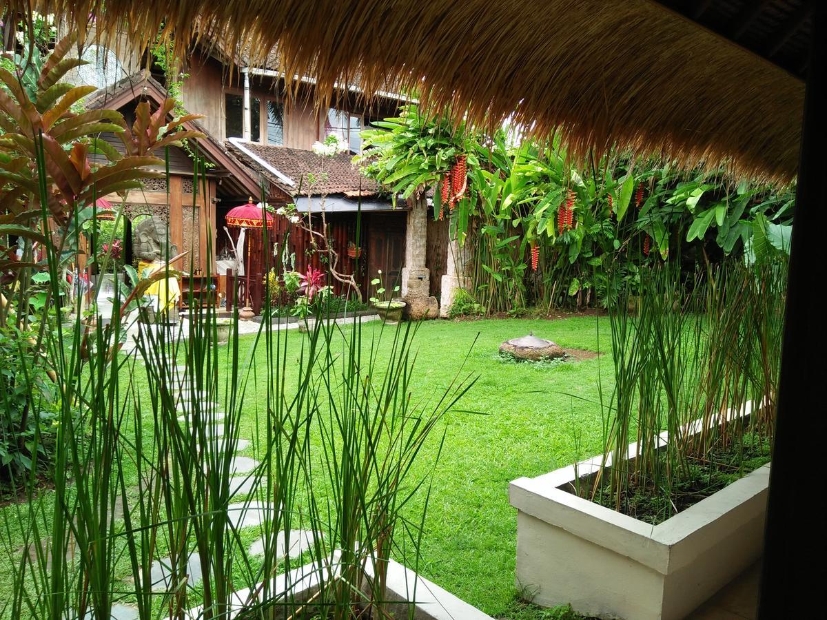 Gaia Villa *