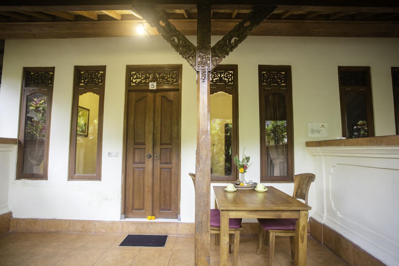 Guest house Gusti Kaler House *