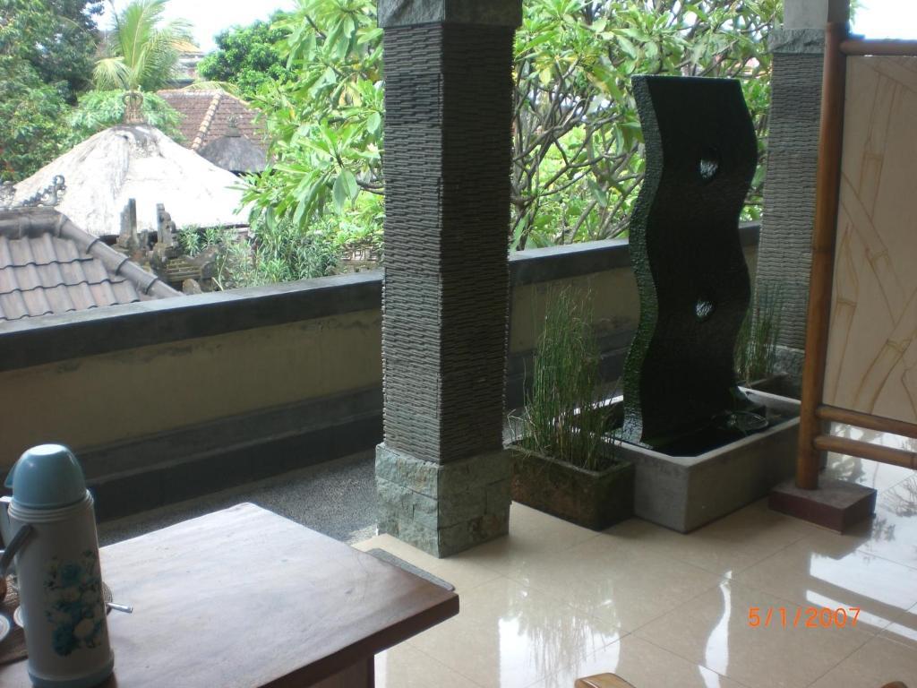 Adi House Rumah tetamu Ubud (Bali)