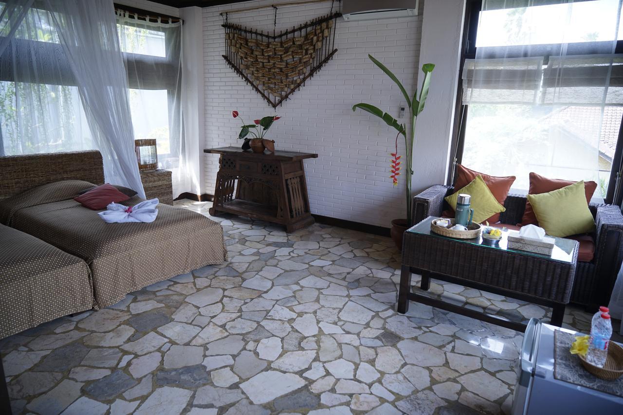 Guest house Puri Cantik 2*