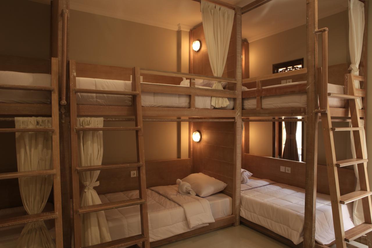 Poshtel Hostel *