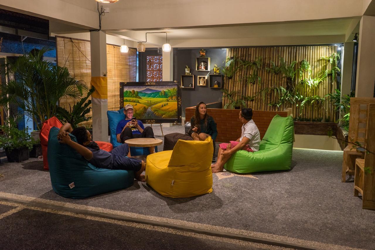 Poshtel Hostel *