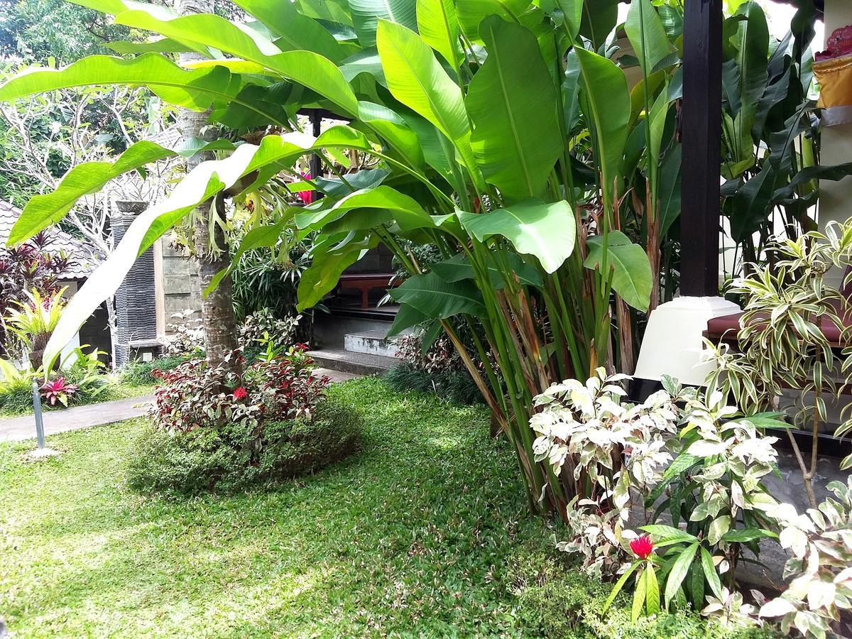 Puri Asri 2 Bungalow Guest house