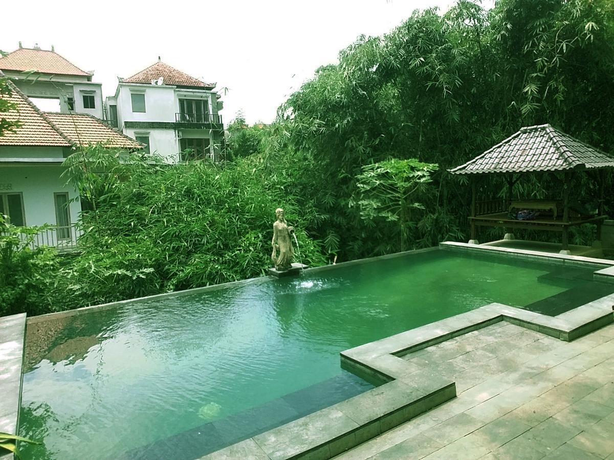Puri Asri 2 Bungalow Guest house 3*