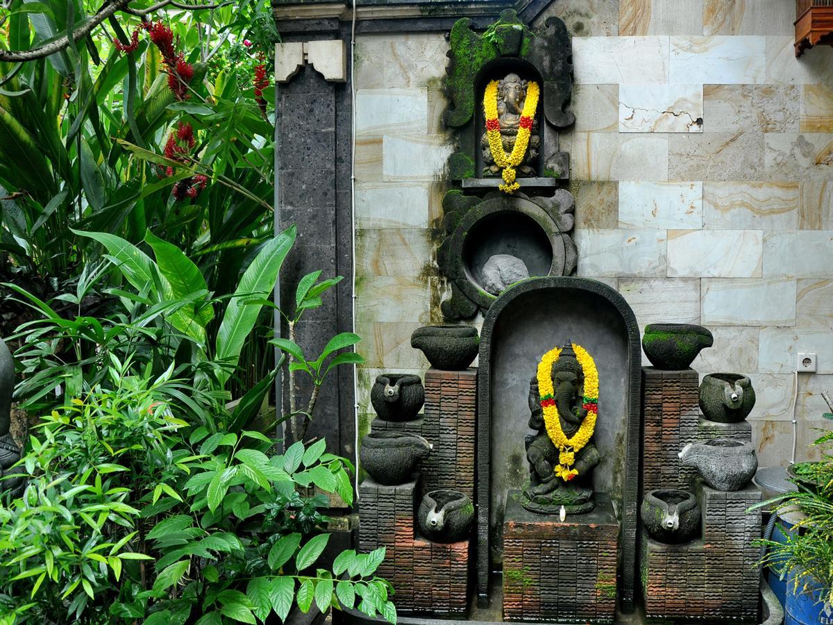 Mira Family * Ubud