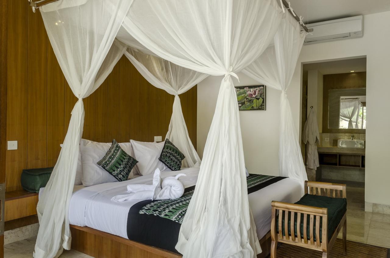 Sapodilla Hotel 4*