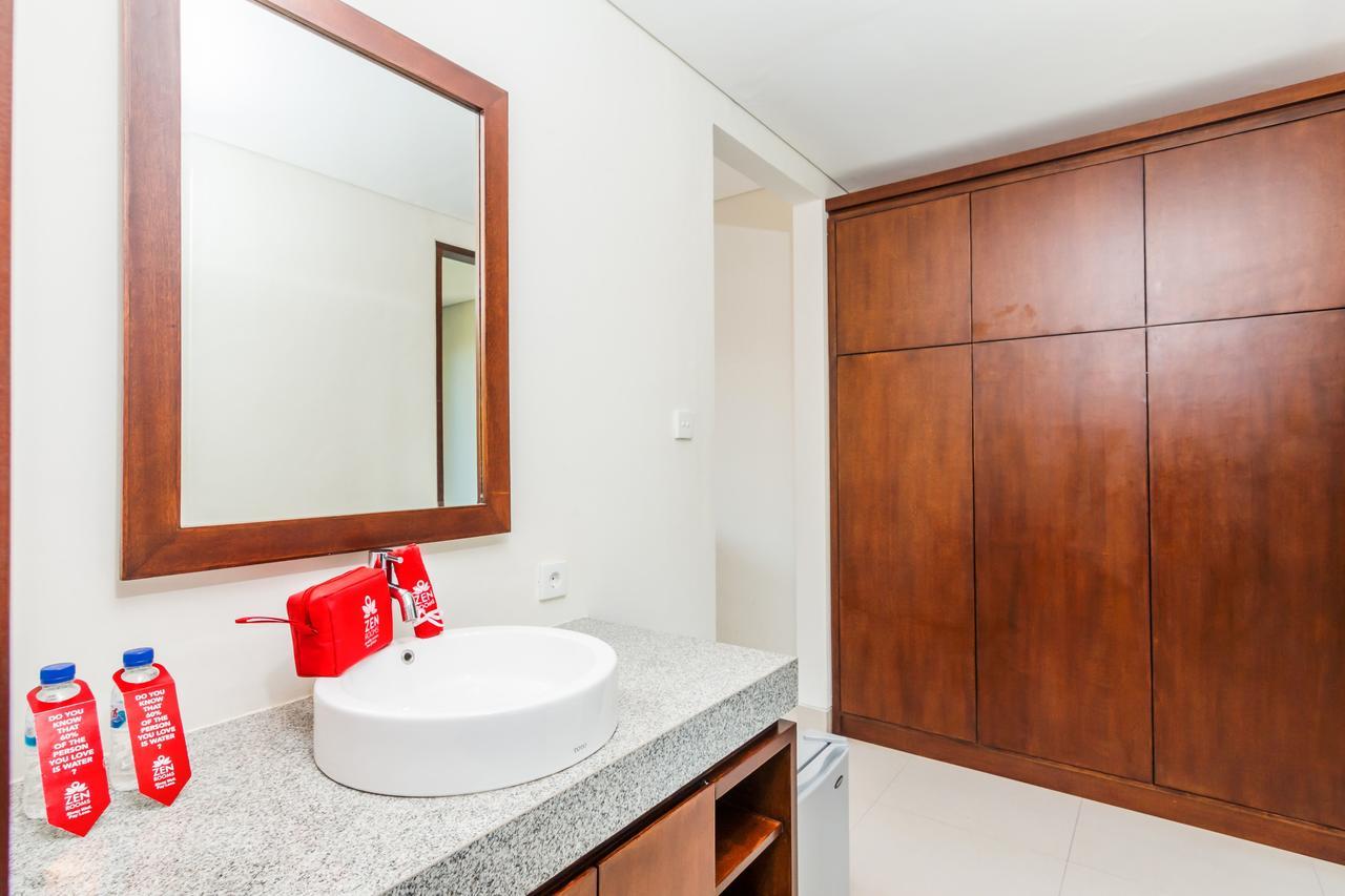 Zen Pengosekan 4 Hotel