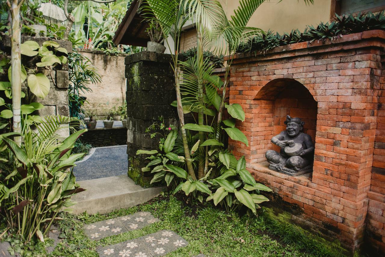 Desak Putu Putra Hidden Guest house Ubud (Bali)