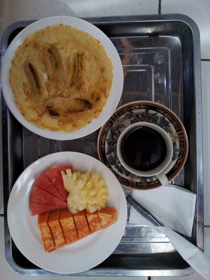 Wisma tamu Madra 2*