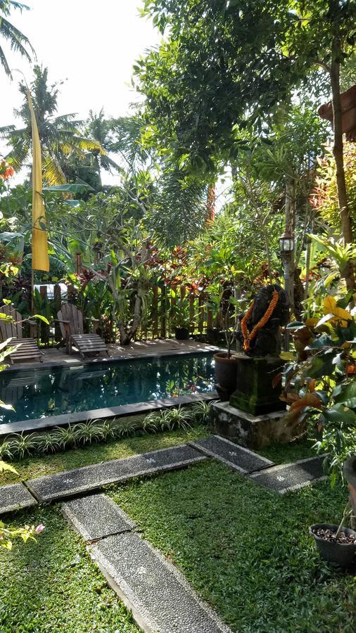 Guest house Uma Loris 3*