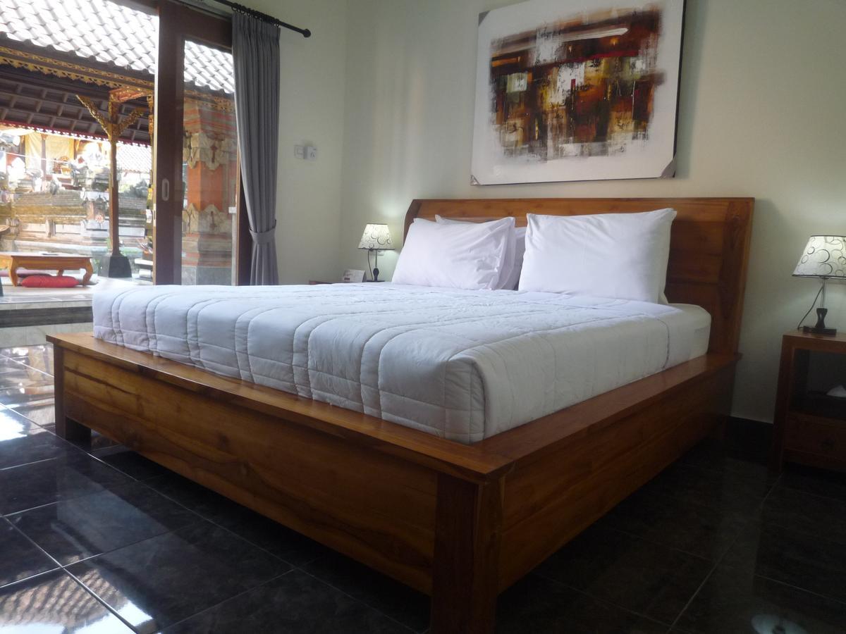 Pratama House Homestay *