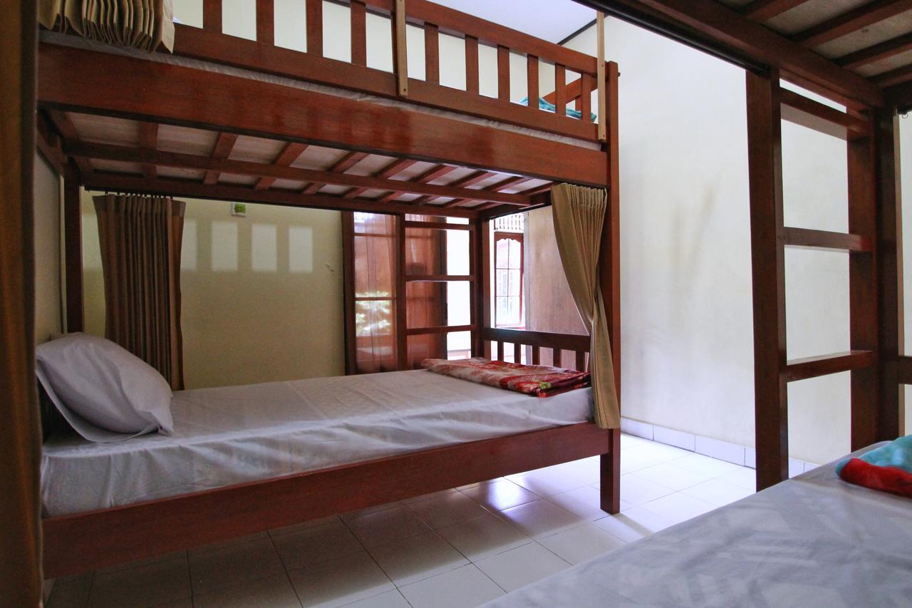 Mesari House Hostel