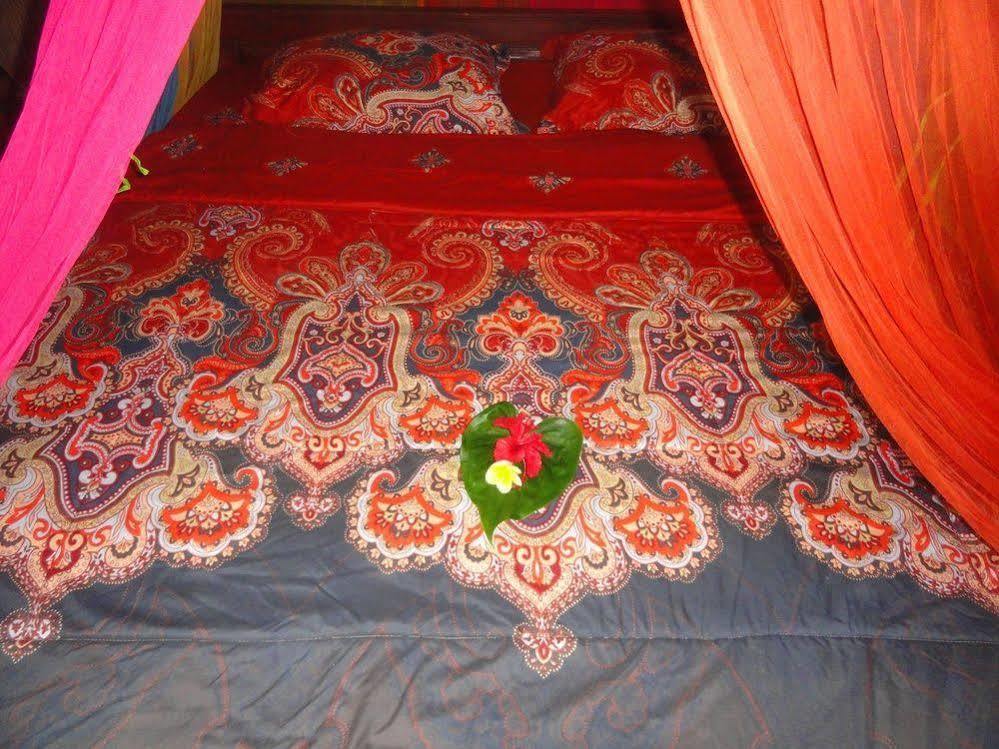 Shriman Yoga Hotel 2*