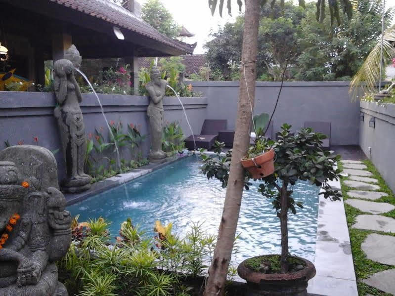 Pecatu Villa *