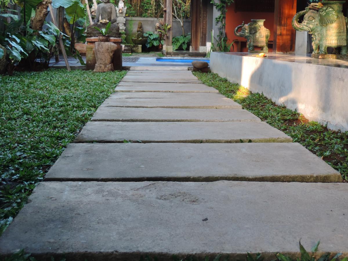 Guest house Kencana By Mahaputra
