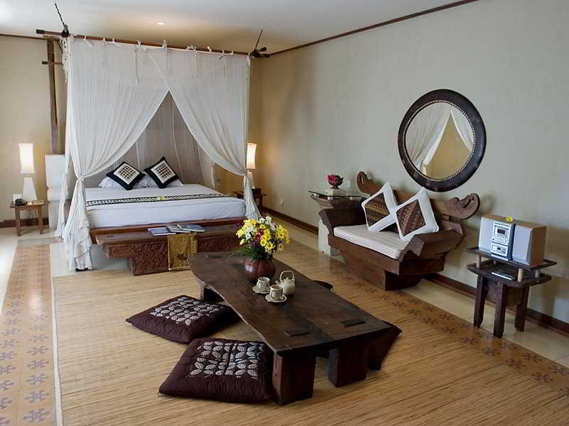 Barong By Puri Signatures 4*