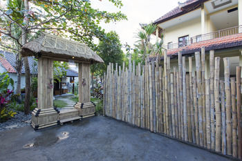 Arimba At Bisma Hotel 3*