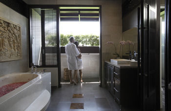 The Luxe Villa Ubud