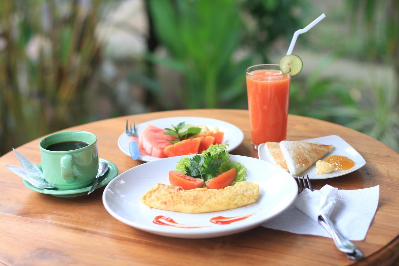 Sebujan Grand Aurora Motel 2*