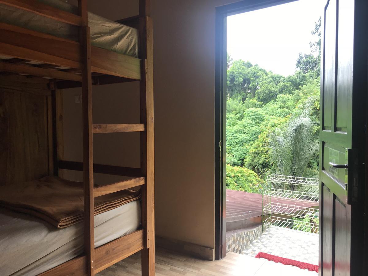 Ww Backpackers Hostel *