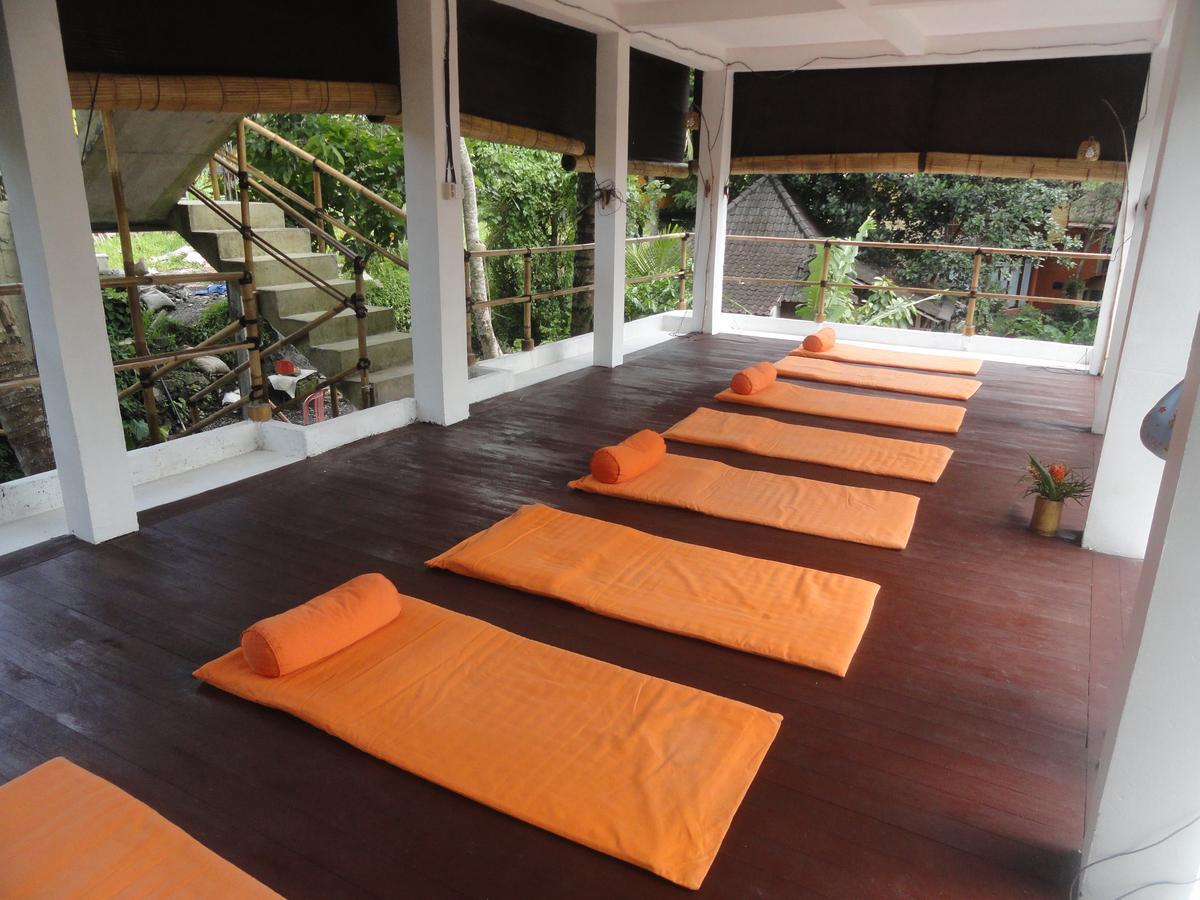 Bed & Breakfast Putu Yoga 2*