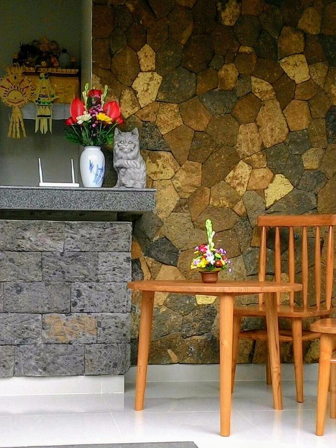 Threewin Homestay *