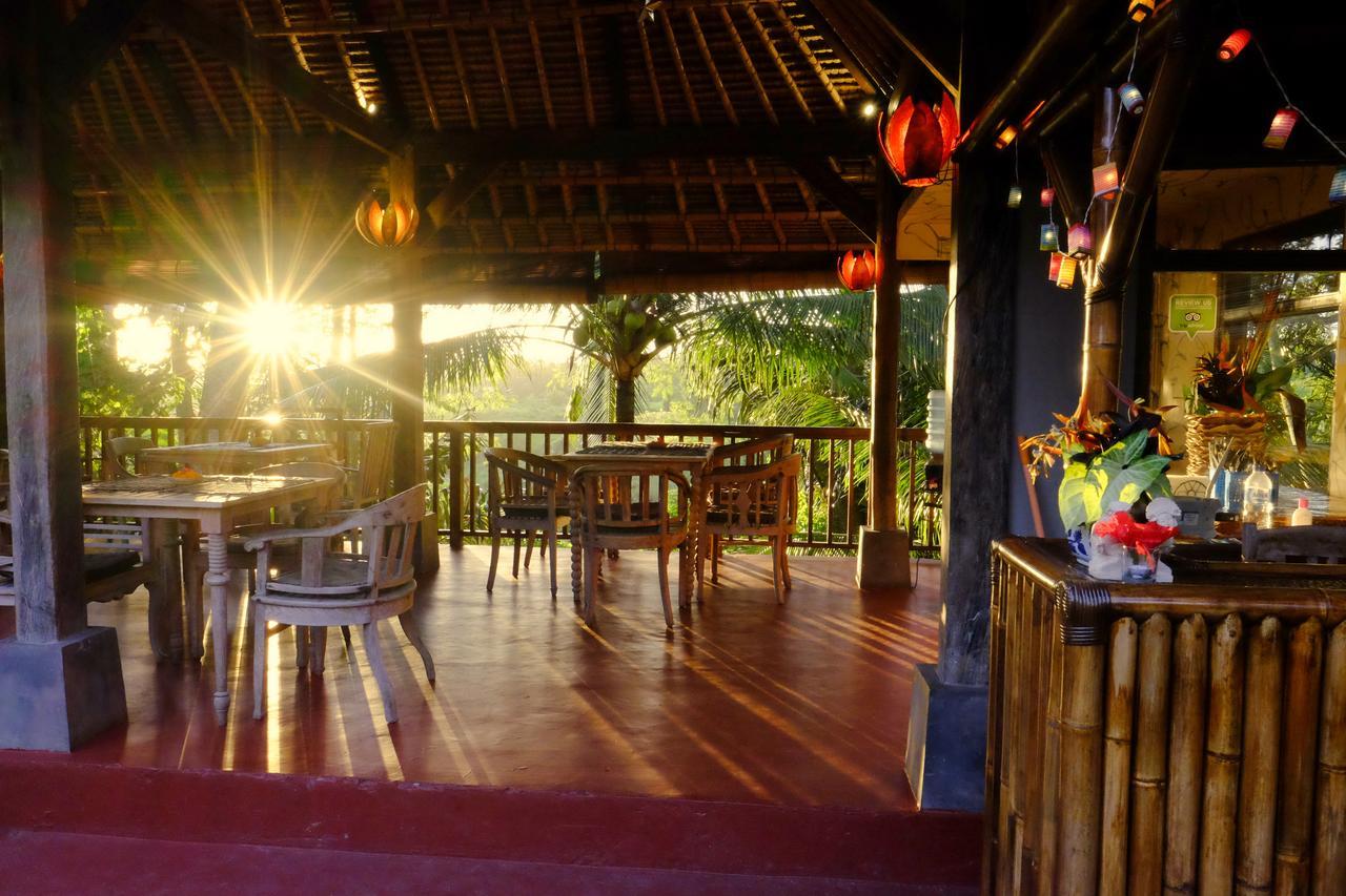 Prashanti Bali 2*