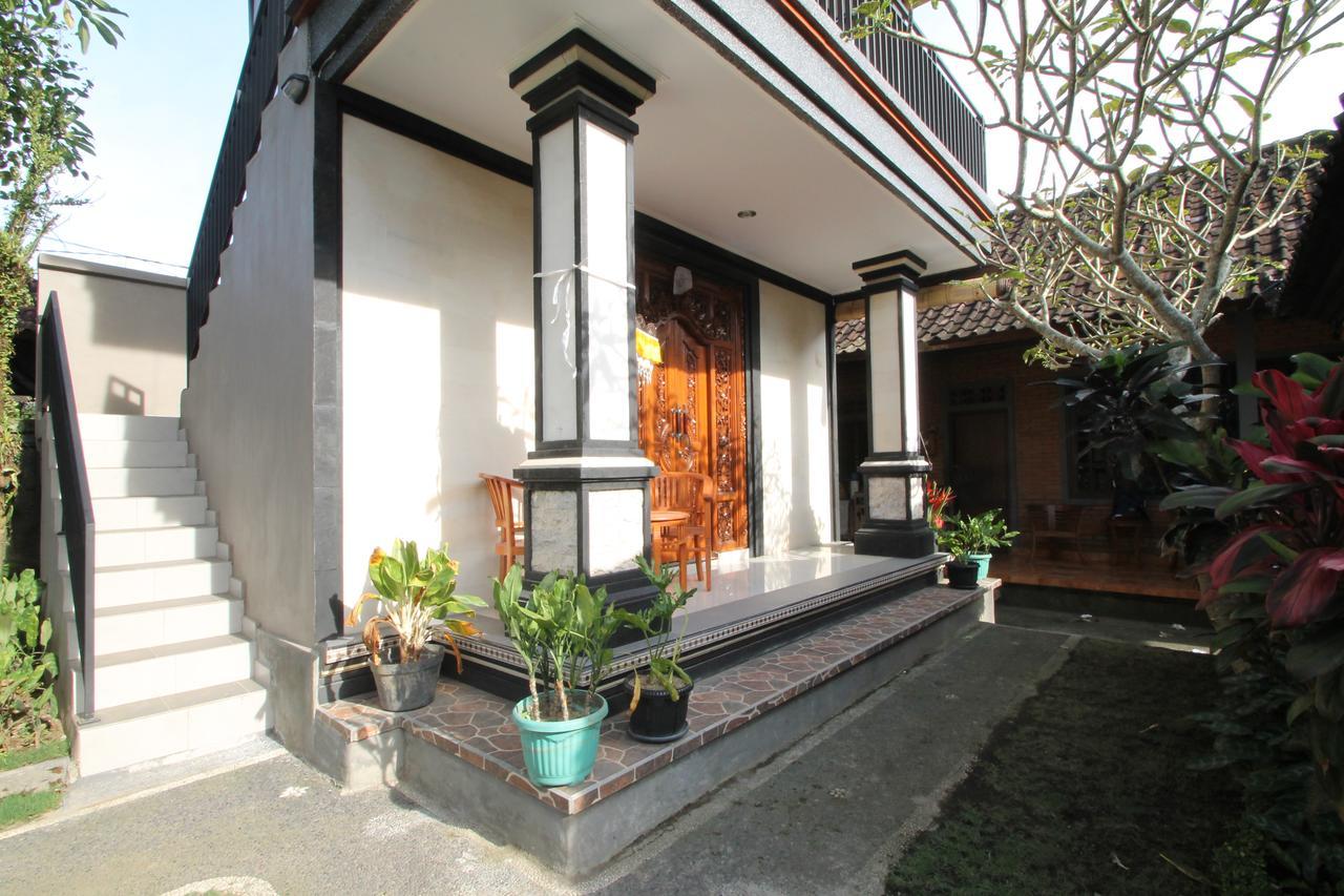 Jempiring Homestay *