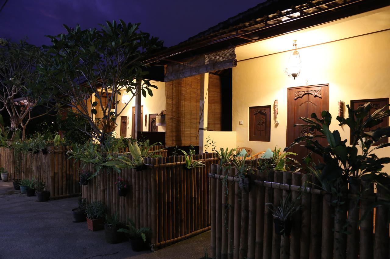Ayye Homestay *