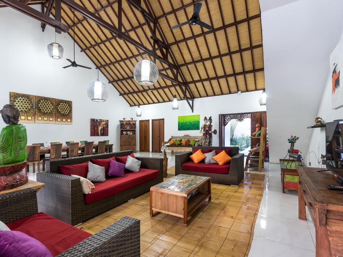 Candi Kecil Empat By Finder Villa