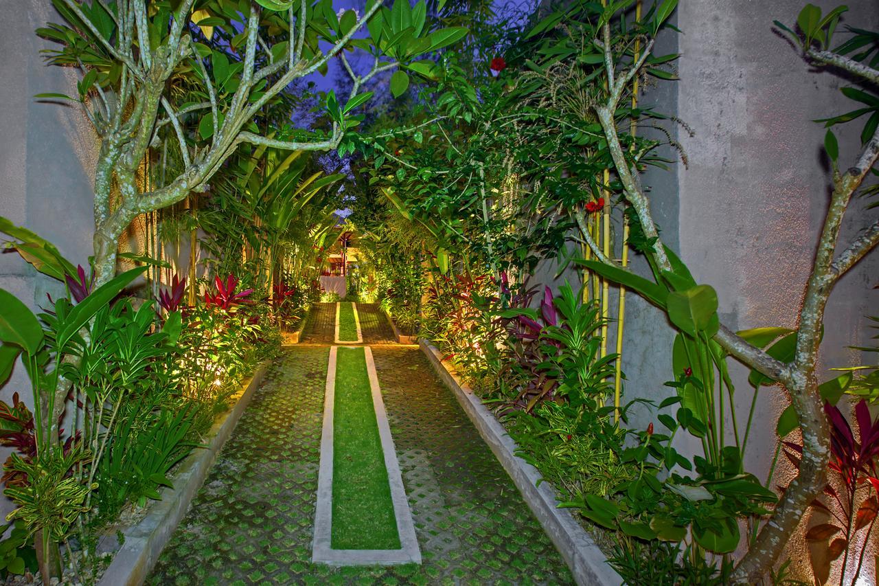 Anusara Luxury Villas