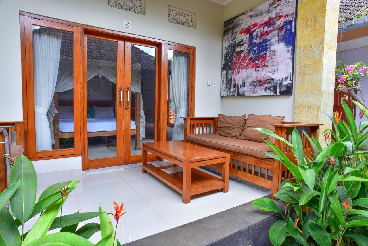 Guest house Suryadina