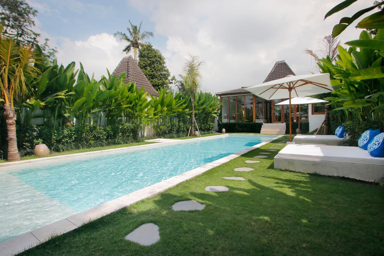 Villa The