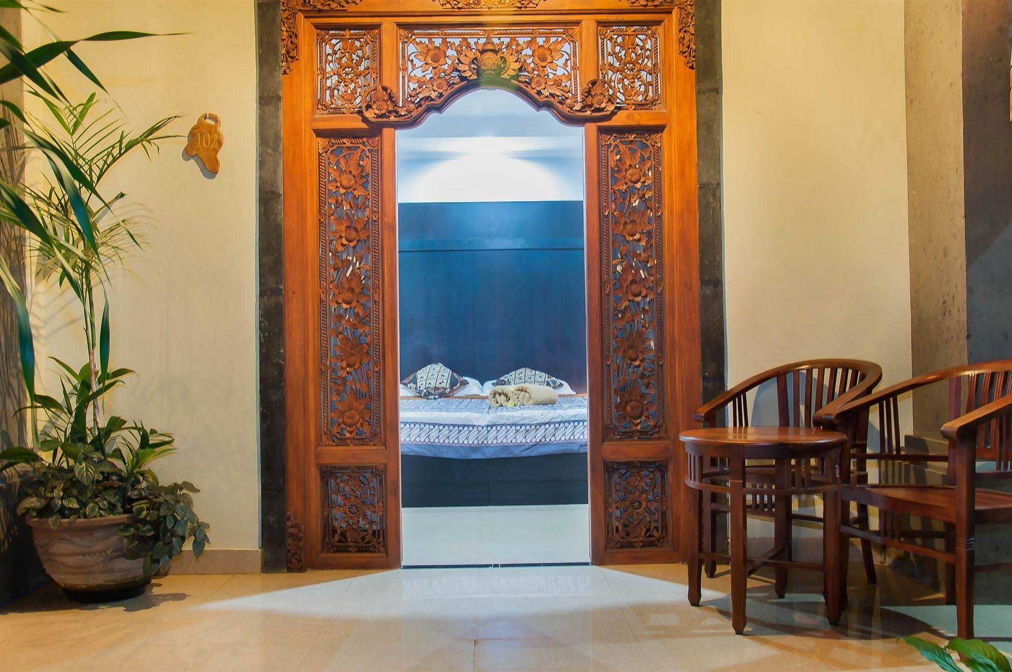 Sandat Bali