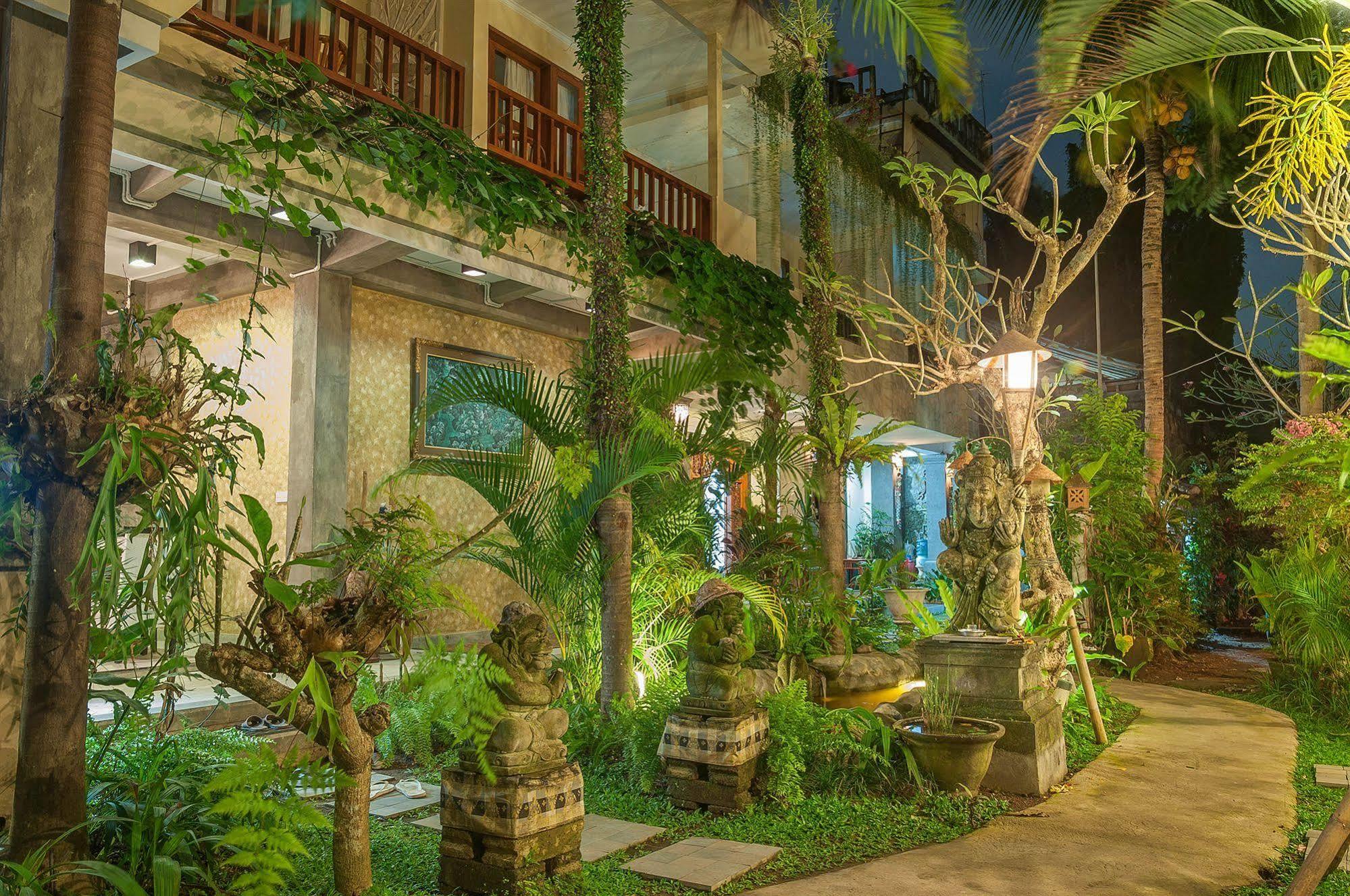 Sandat Bali Guest house 3*