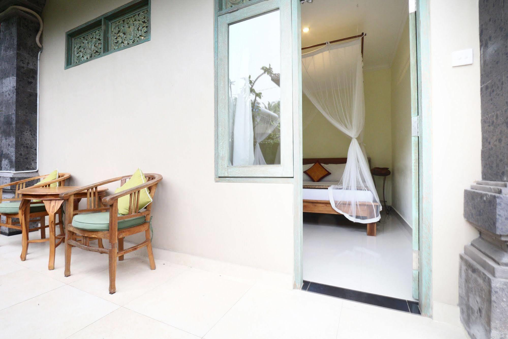 Guest house Inang