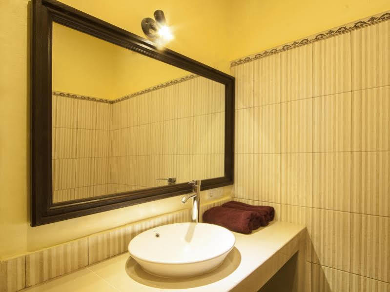 Tebesaya Apartment
