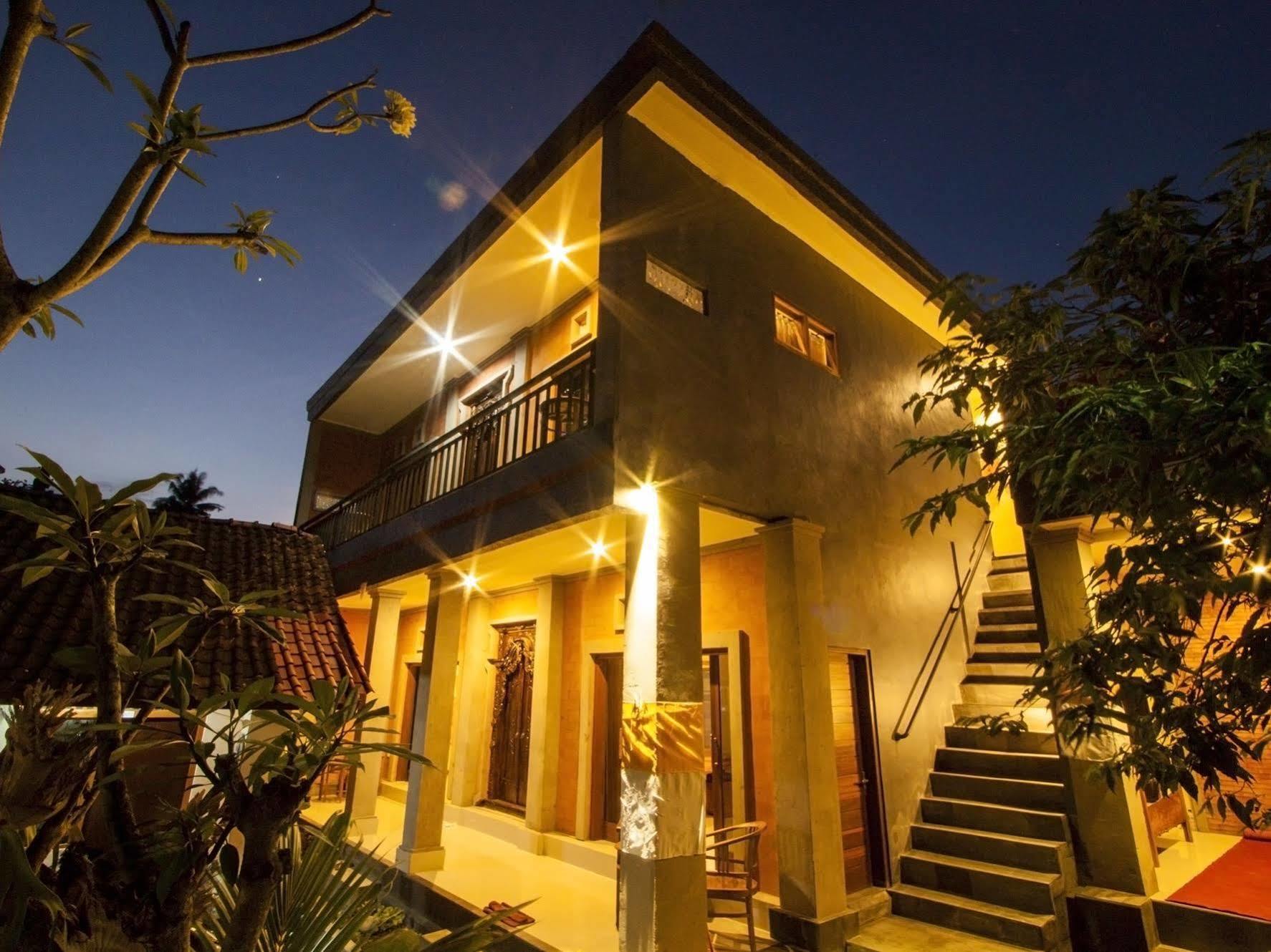 Tebesaya Apartment