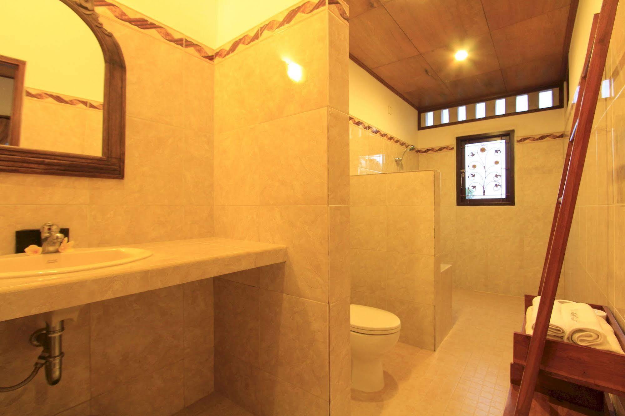 Agung Khalia Hotel