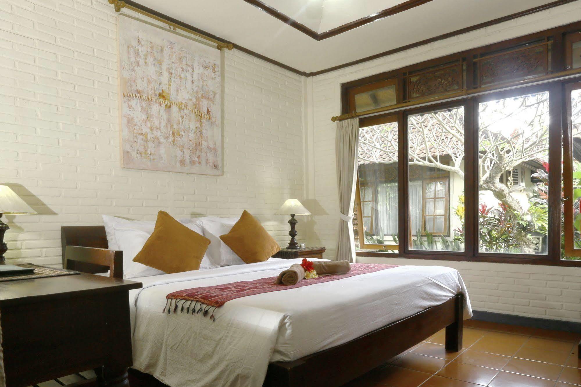 Sagitarius Hotel 3*