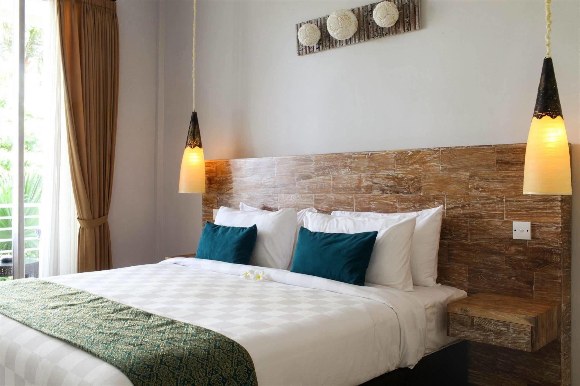 The Grand Sunti 3*