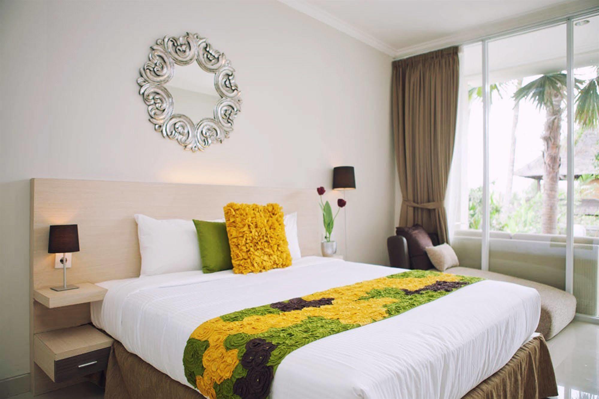 Hotel The Grand Sunti BALI