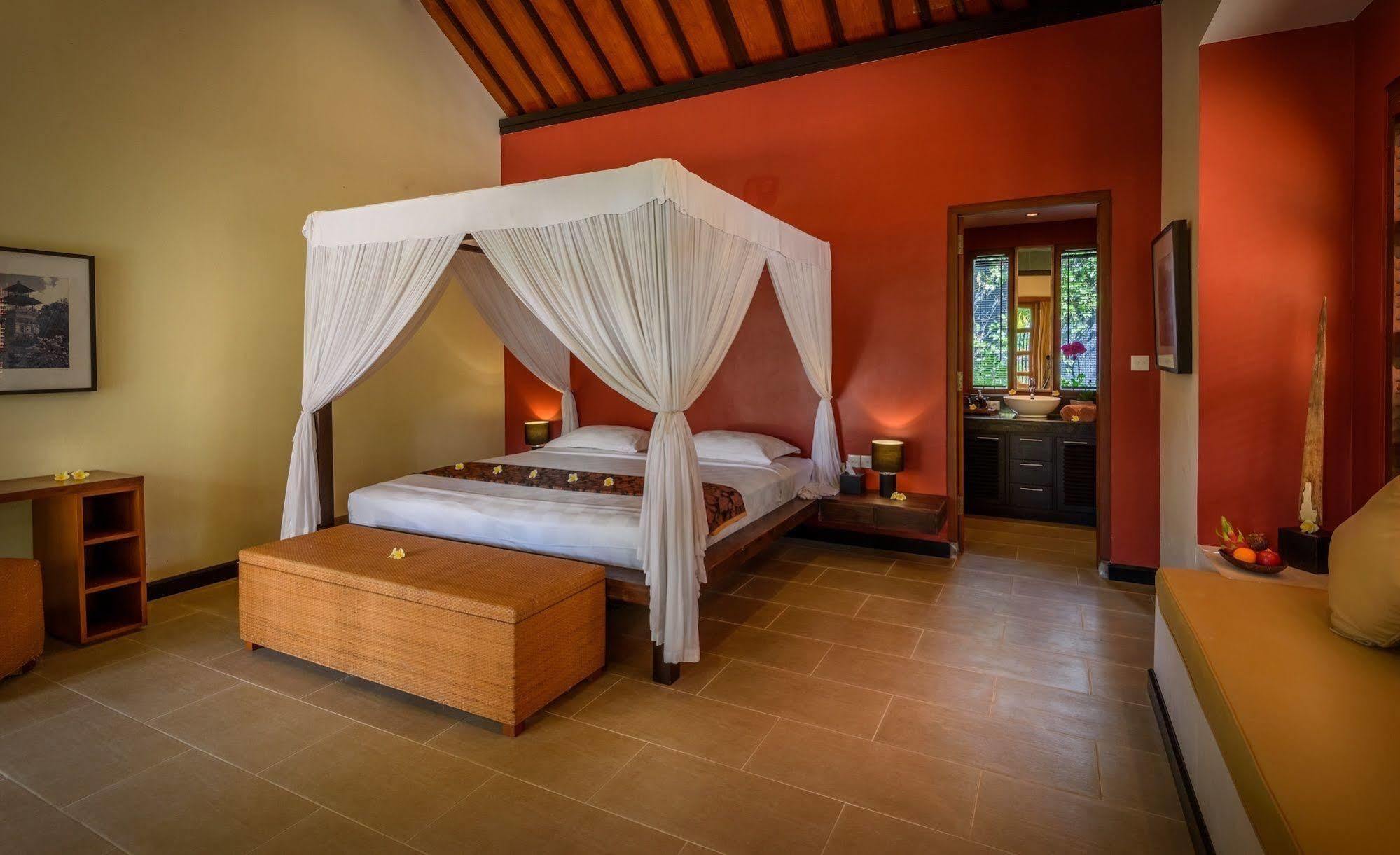 Sabandari Hotel 4*