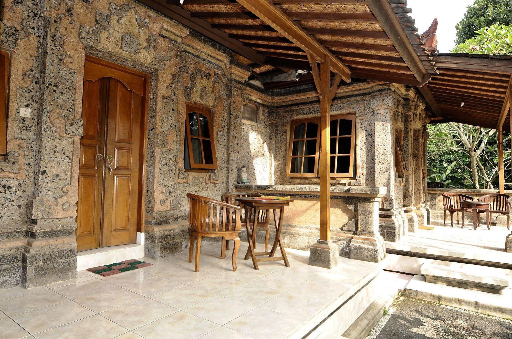 Yuliati House 2* Ubud