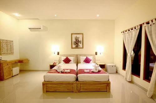 Villa Asri Sari *