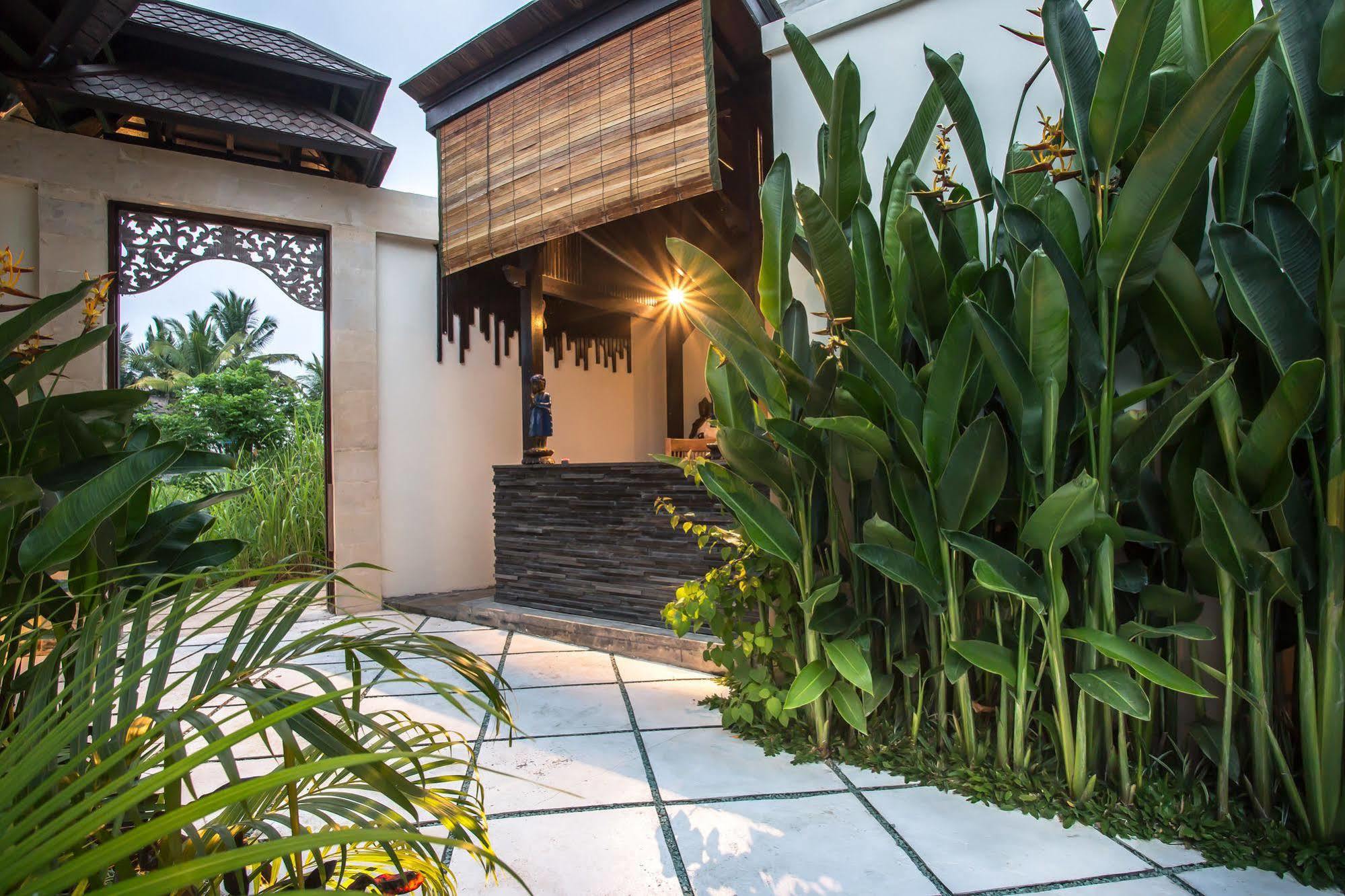 Solo & Retreat Bahay bakasyunan *